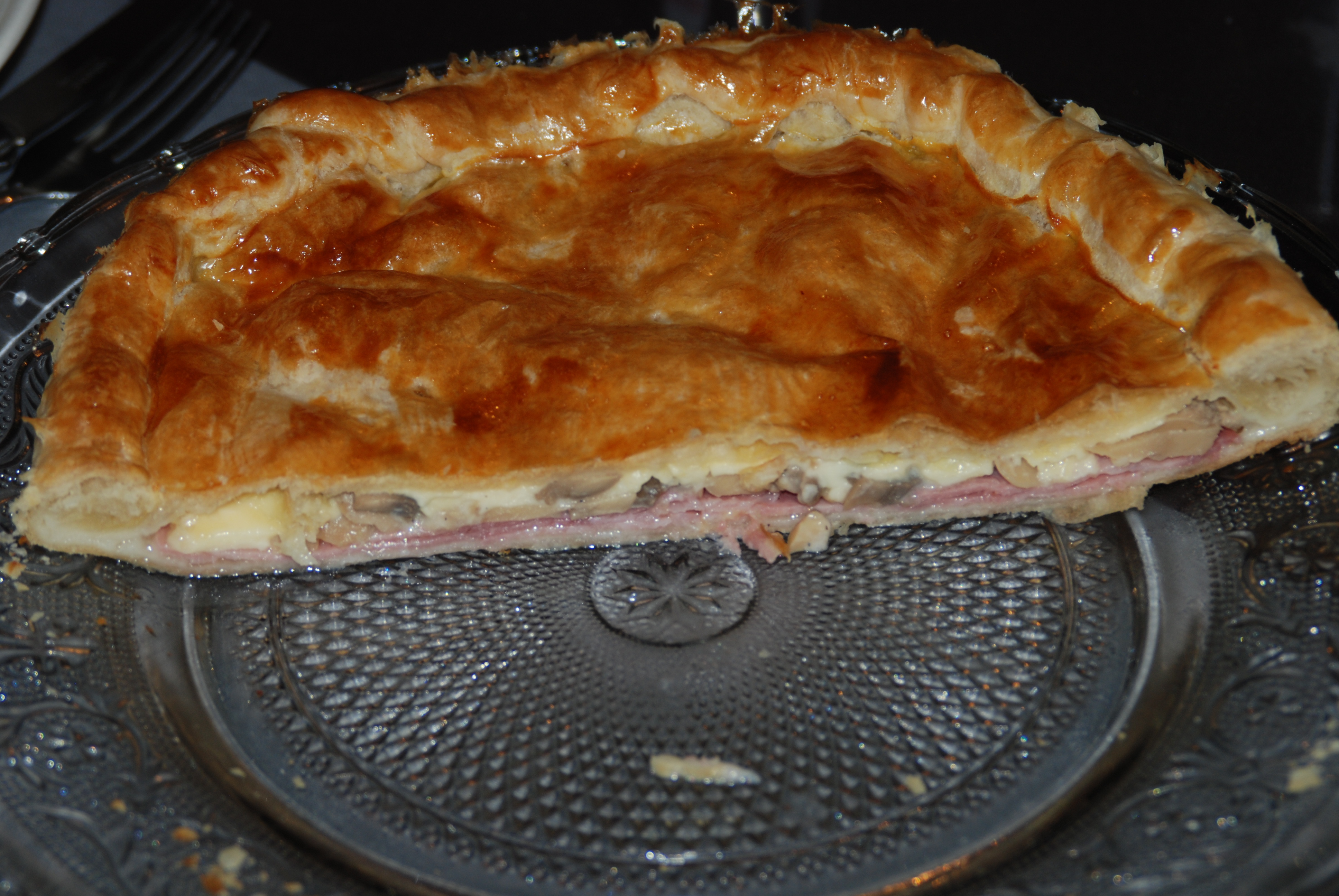 Tourte Feuilletée Jambon Et Gouda